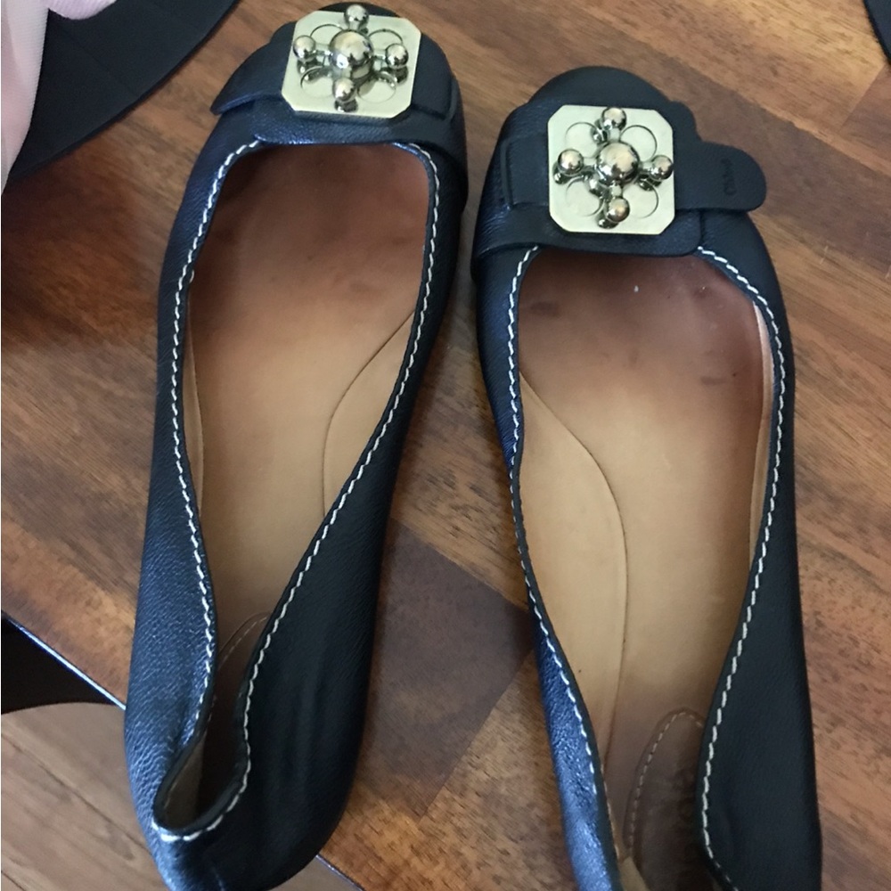 Chloe flats